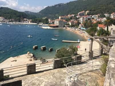 Bed and Breakfast Pansion Mimoza Herceg Novi Exteriér fotografie